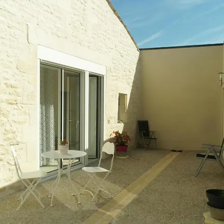 Couette-café Saintonge