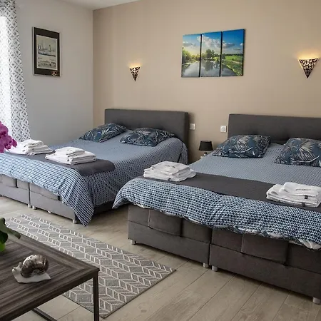Bed & Breakfast Saintonge 4*