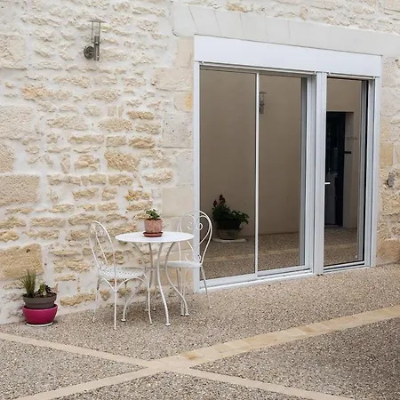 Couette-café Saintonge