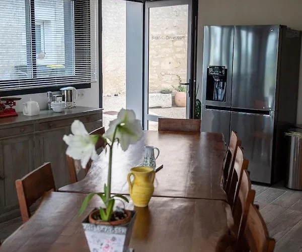 Bed & Breakfast Saintonge 4*